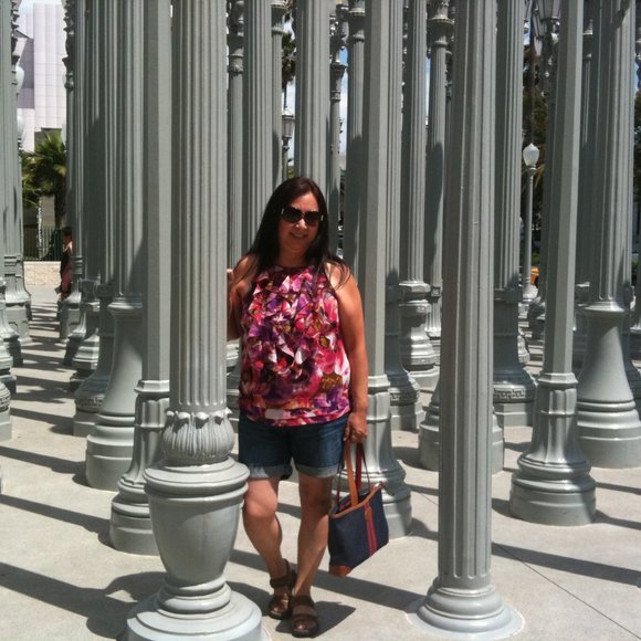 Meet your Posher, Patricia @CareerWare - Picture 1 of 1